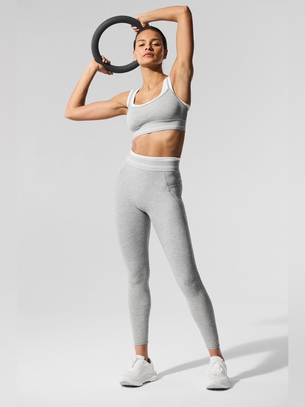 ALO Yoga Women's Light Gray High-Waist Leggings